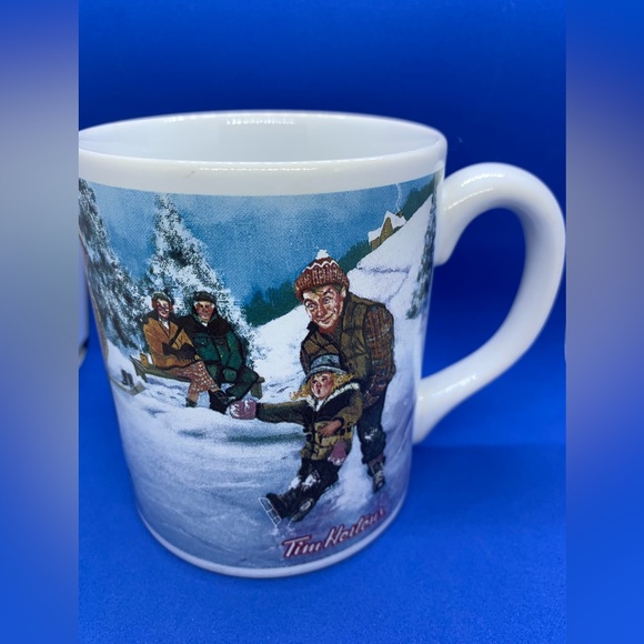 Tim Hortons Skating Pond Mug Collectors Series #3 - Picture 4 of 4